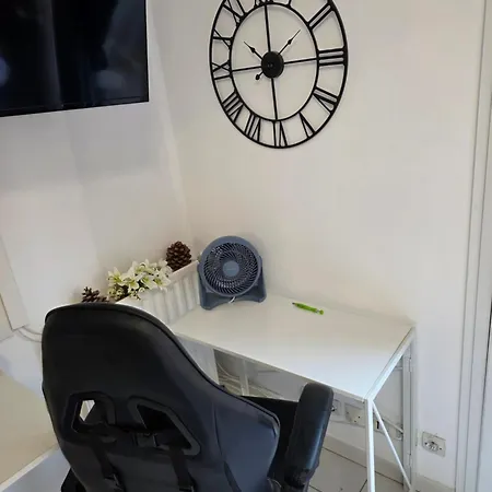 Antigone Centre Apartment *